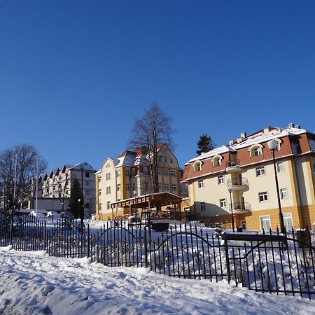 Zdrojowy Sanus Hotel Swieradow-Zdroj Exterior photo